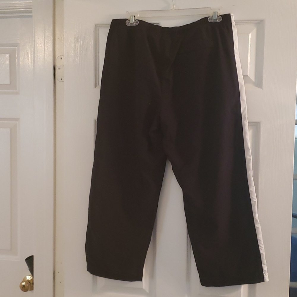 Capri pants - Picture 2 of 3